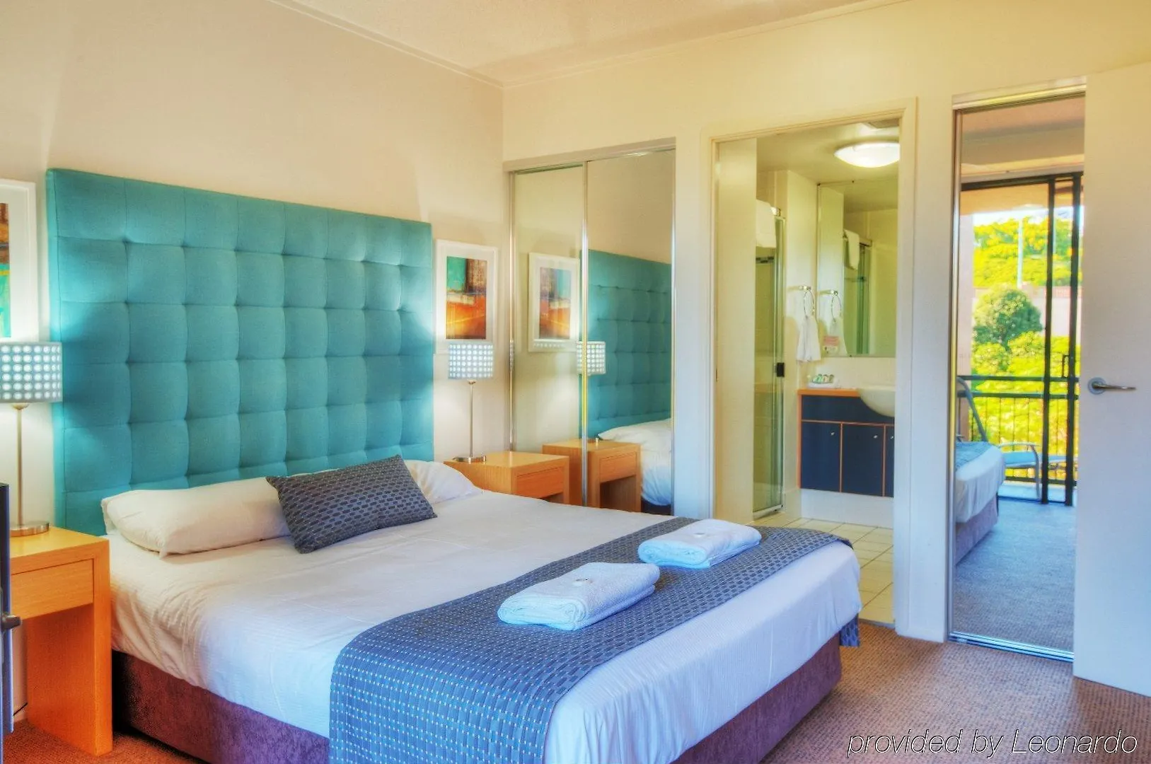 The Docks On Goodwin Aparthotel Brisbane 4*,  Australia